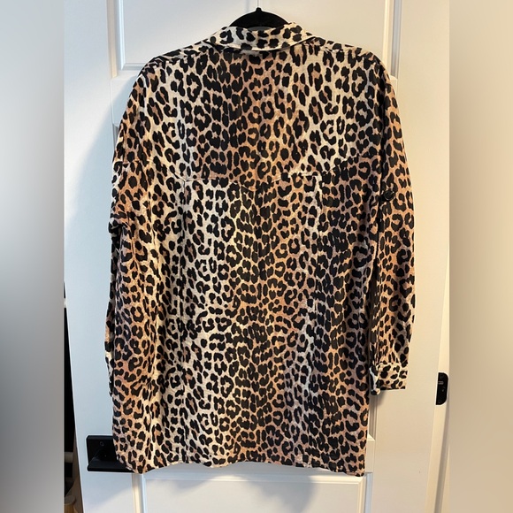 Ganni Linen and Silk blouse - Leopard Sz 40 US 8/10 - Picture 3 of 7